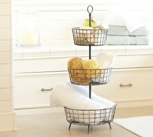 traditional-bathroom-storage