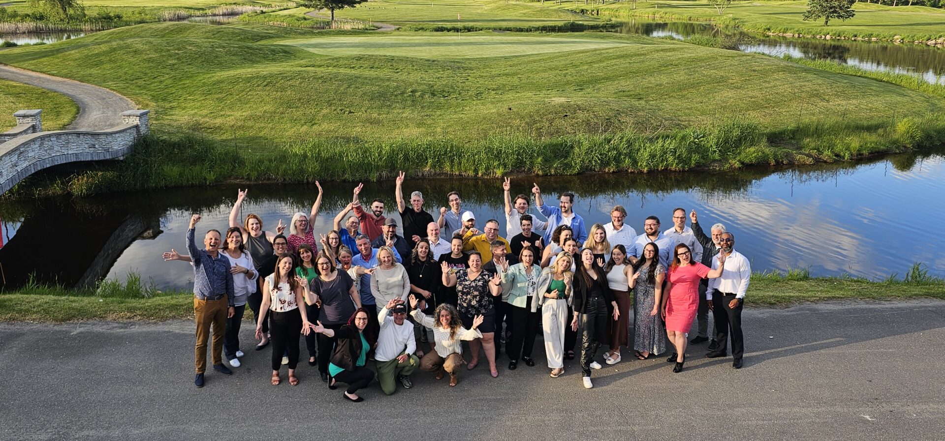 bureaux Dessins Drummond présents dans 30 régions au Québec, en Ontario et au NB