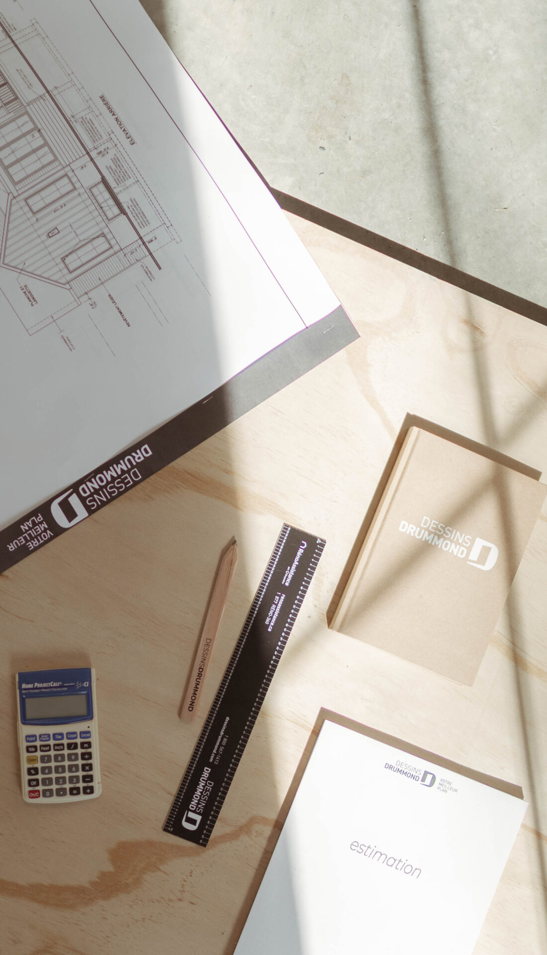 Plan de maison sur mesure blueprint détaillé vérifié par un technologue en architecture