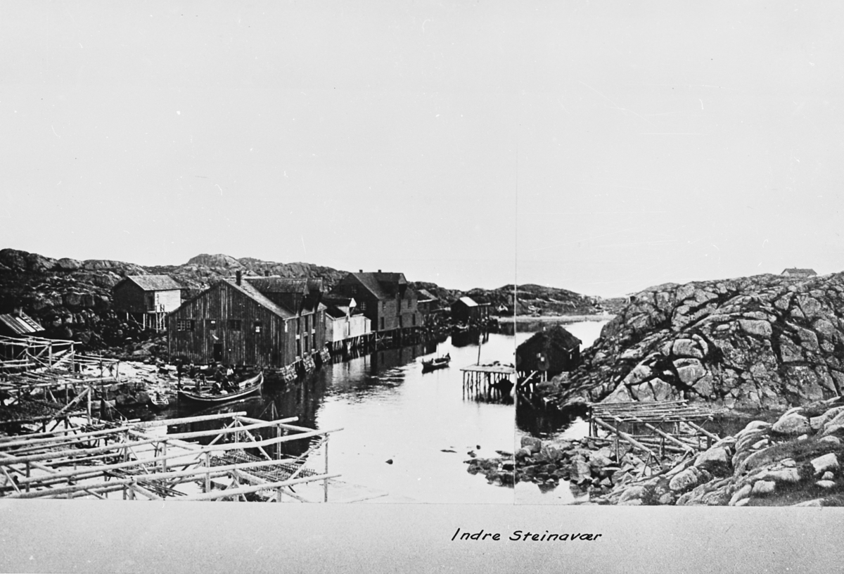 Ancien village de pêcheurs de Steinavær en Norvège aux bâtiments de bois foncés